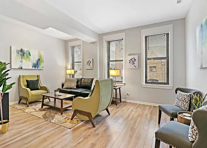 Appartamento 4br Classy & Radiant In Wicker Park - Blackhawk 3f Chicago